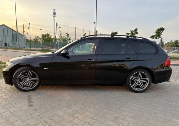 BMW Seria 3 cena 18500 przebieg: 368000, rok produkcji 2006 z Warszawa małe 56